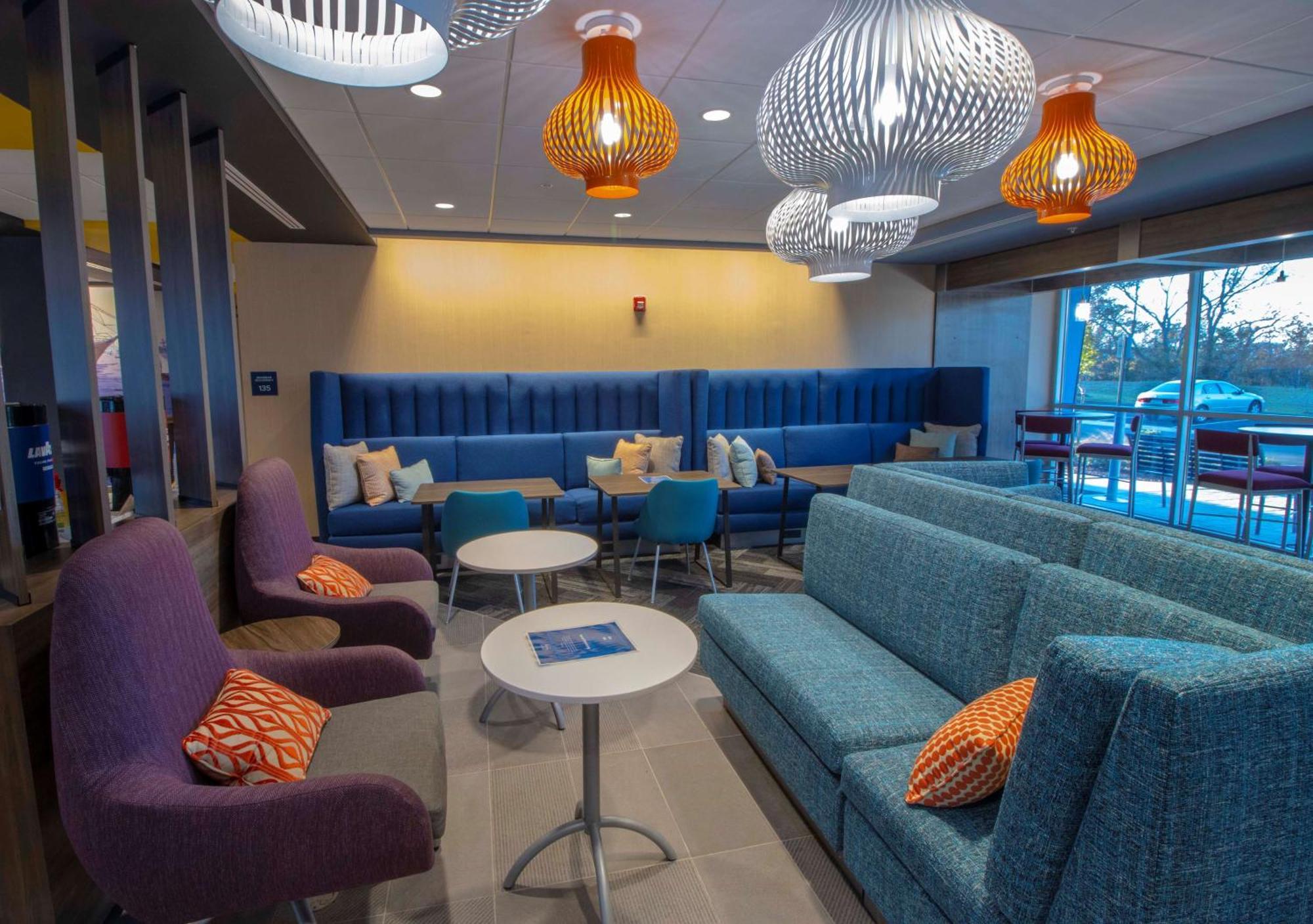 Отель Tru By Hilton Norfolk Airport, Va Вирджиния-Бич Экстерьер фото